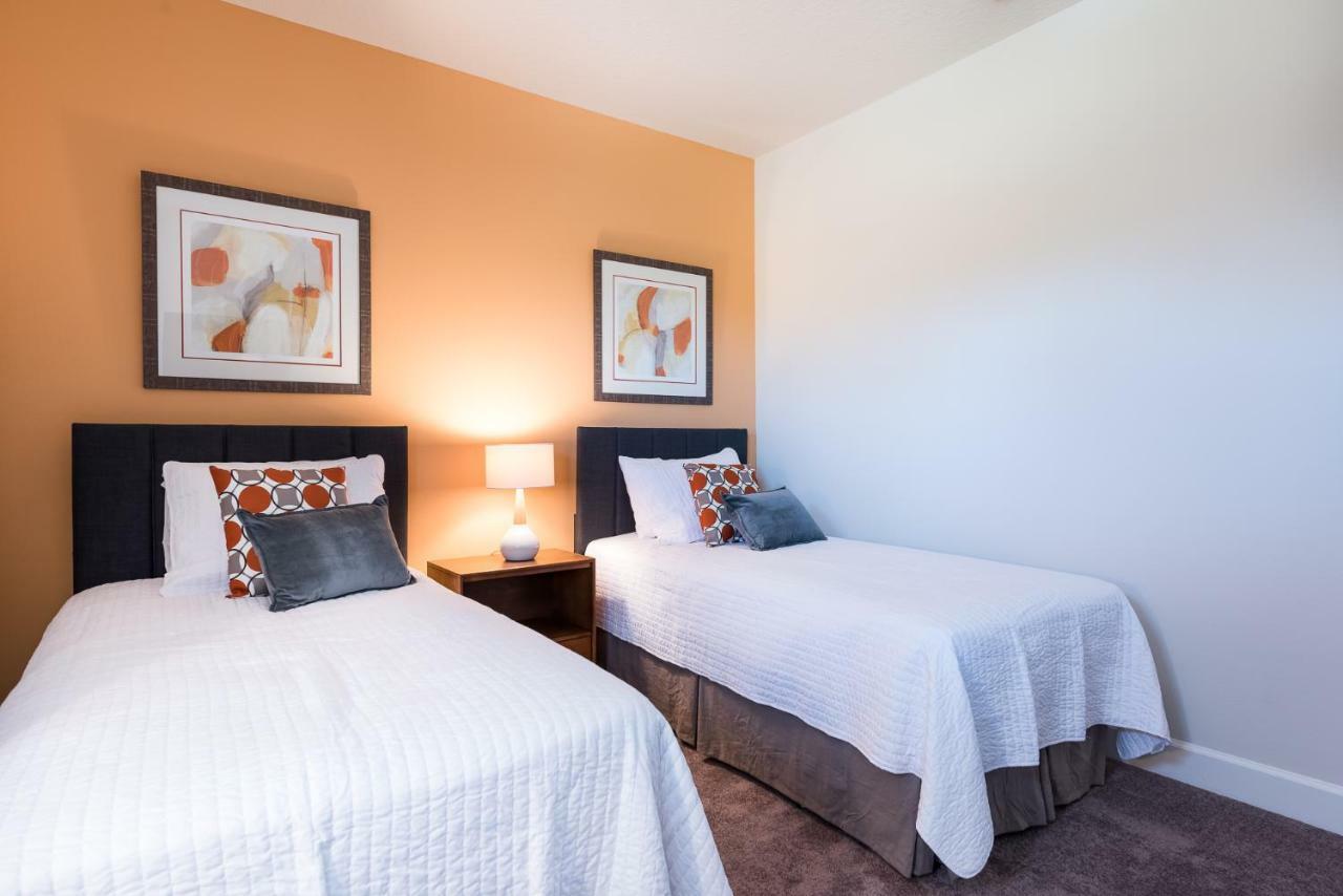 Beautiful 3 Bedroom Suites, 20 Min From Disney Townhouse Orlando Esterno foto