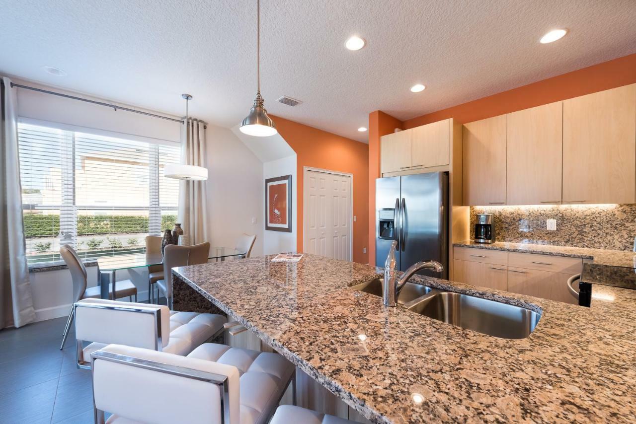 Beautiful 3 Bedroom Suites, 20 Min From Disney Townhouse Orlando Esterno foto